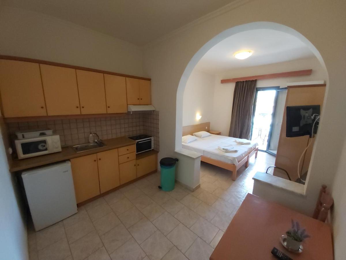 Maria Apartments Sidari  Exterior photo